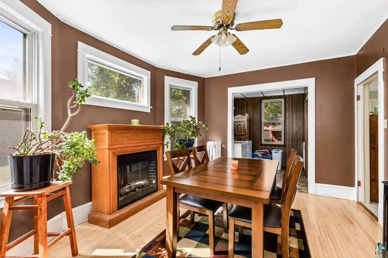 Photo 4 of Single family home for sale at 1915 Maryland Ave, Superior, WI 54880 | MLS# 6127820 | Listing updated on 2026-09-04