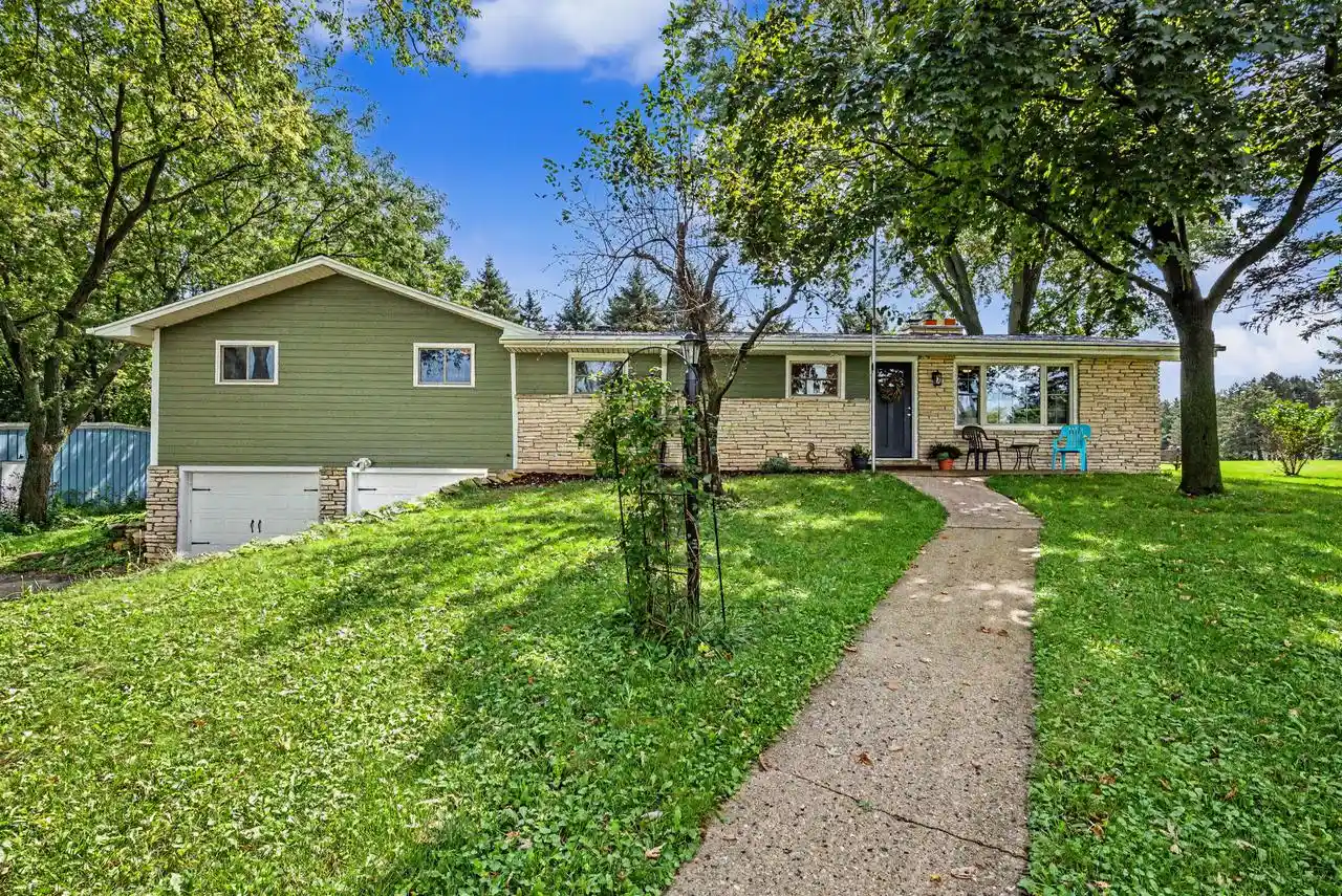 Photo 1 of Single family home for sale at W975 County Rd L, East Troy, WI 53120 | MLS# 1979317 | Listing updated on 2026-09-11