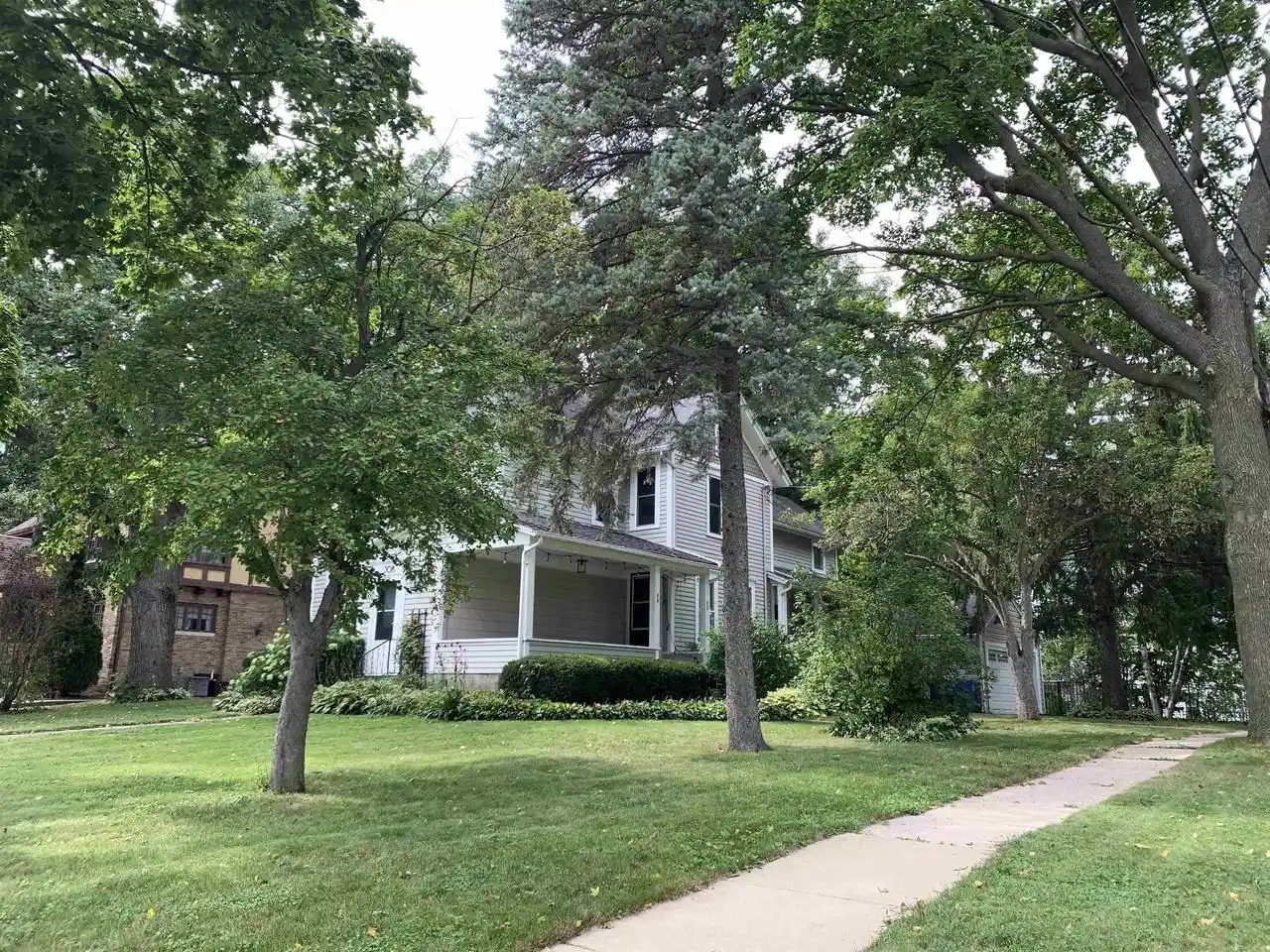 Photo 1 of Single family home for sale at 508 S Charles St, Columbus, WI 53925 | MLS# 2032082 | Listing updated on 2026-09-08