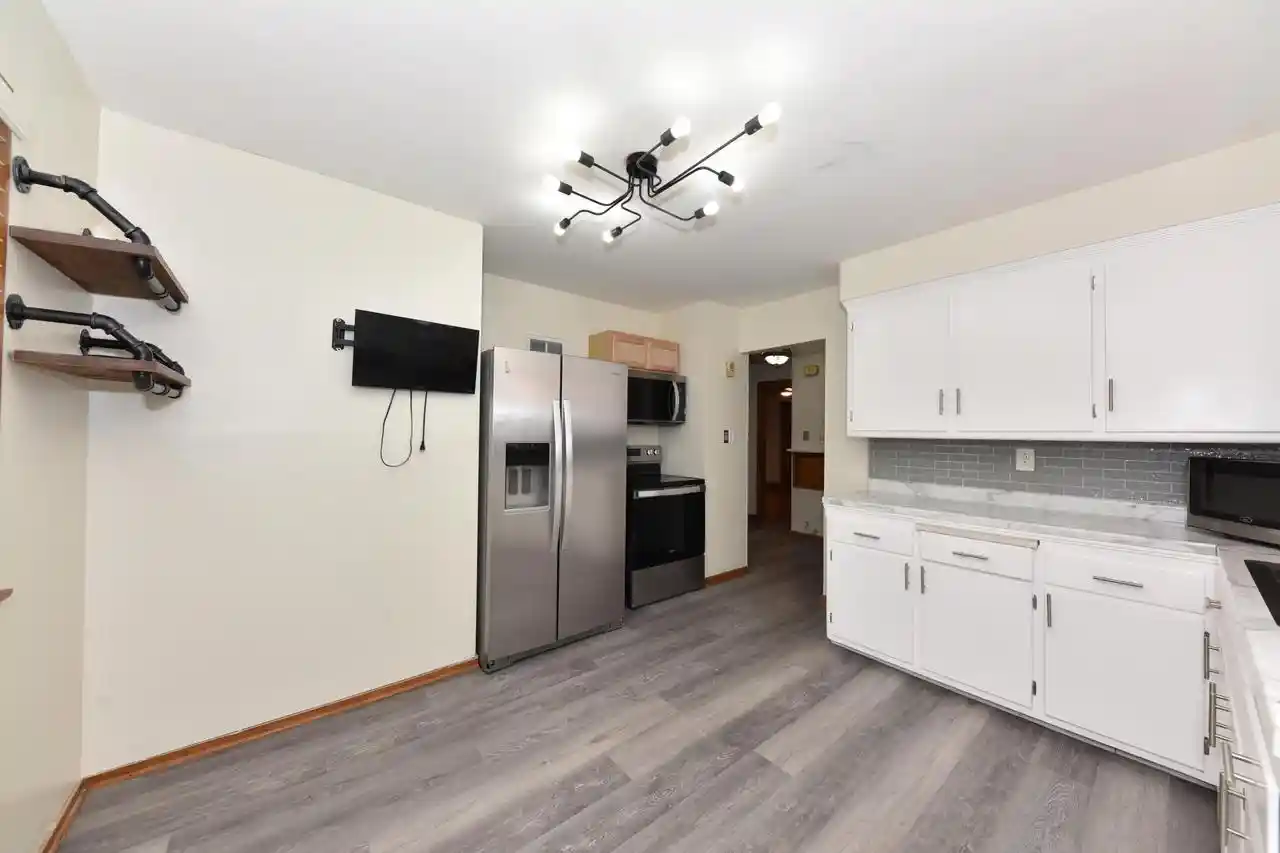 Photo 4 of Sale Pending at 4333 N 62nd Street, Milwaukee, WI 53216 | MLS# 1979324 | Listing updated on 2026-09-16
