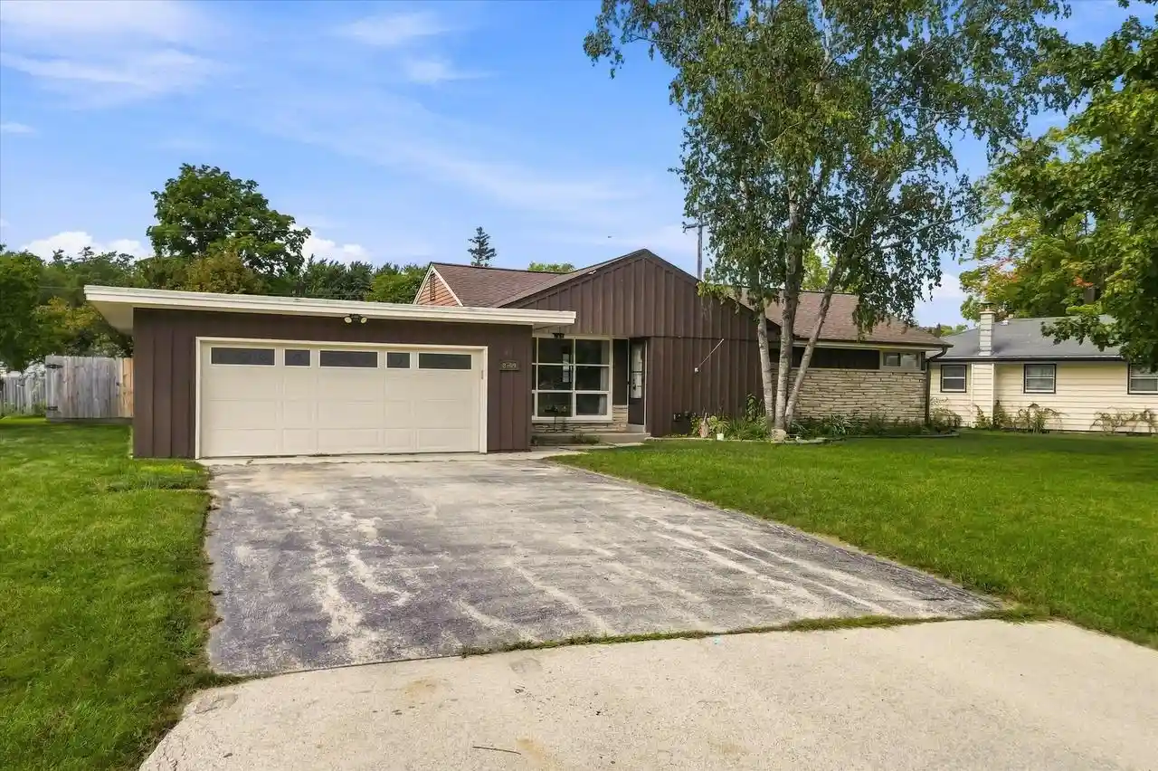 Photo 1 of Single family home for sale at 8509 N 52nd Street, Milwaukee, WI 53223 | MLS# 1979330 | Listing updated on 2026-09-09