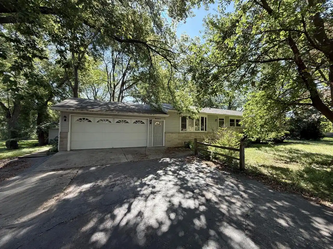 Photo 1 of Single family home for sale at 370 Allen Rd, Waukesha, WI 53186 | MLS# 1979332 | Listing updated on 2026-09-11