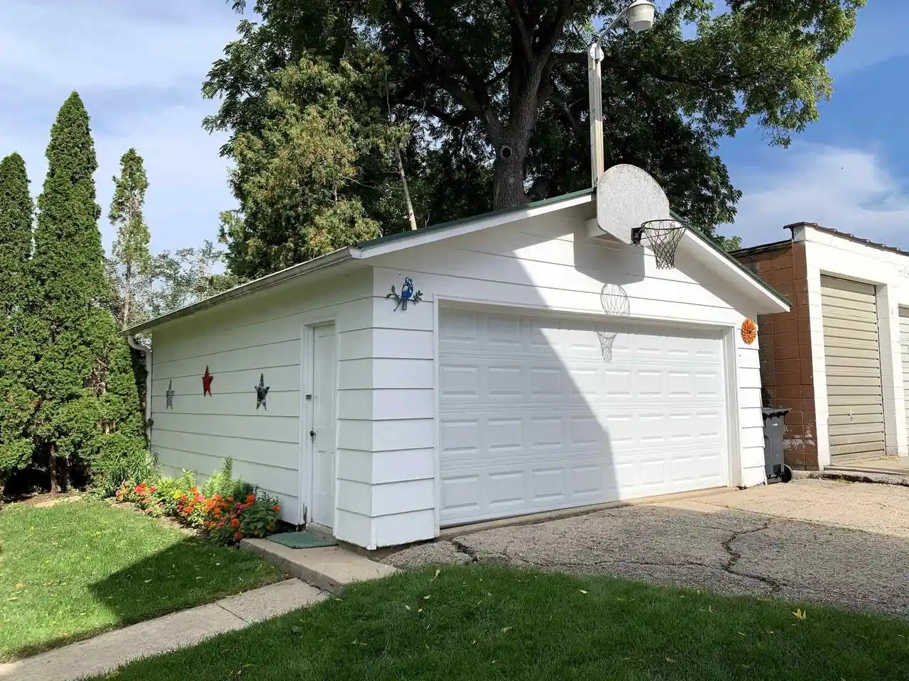 Photo 2 of Single family home for sale at 240 W Harrison St, Columbus, WI 53925 | MLS# 2032085 | Listing updated on 2026-09-21