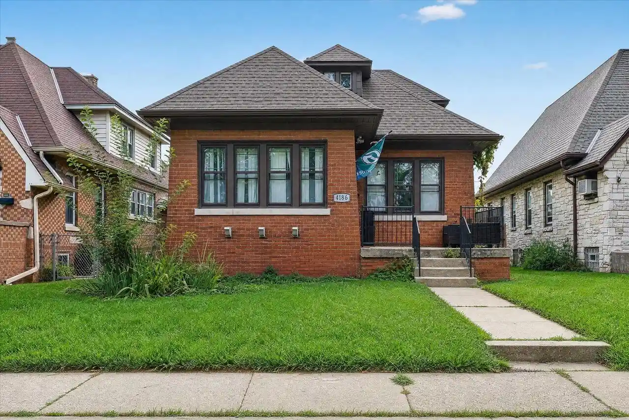 Photo 1 of Single family home for sale at 4186 N 15th Street, Milwaukee, WI 53209 | MLS# 1979338 | Listing updated on 2026-09-04
