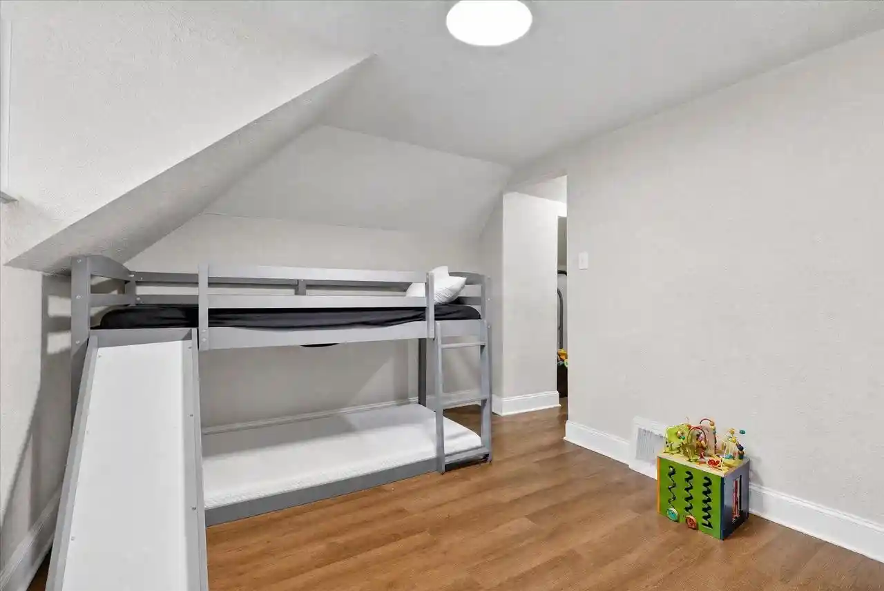Photo 4 of Single family home for sale at 4186 N 15th Street, Milwaukee, WI 53209 | MLS# 1979338 | Listing updated on 2026-09-04