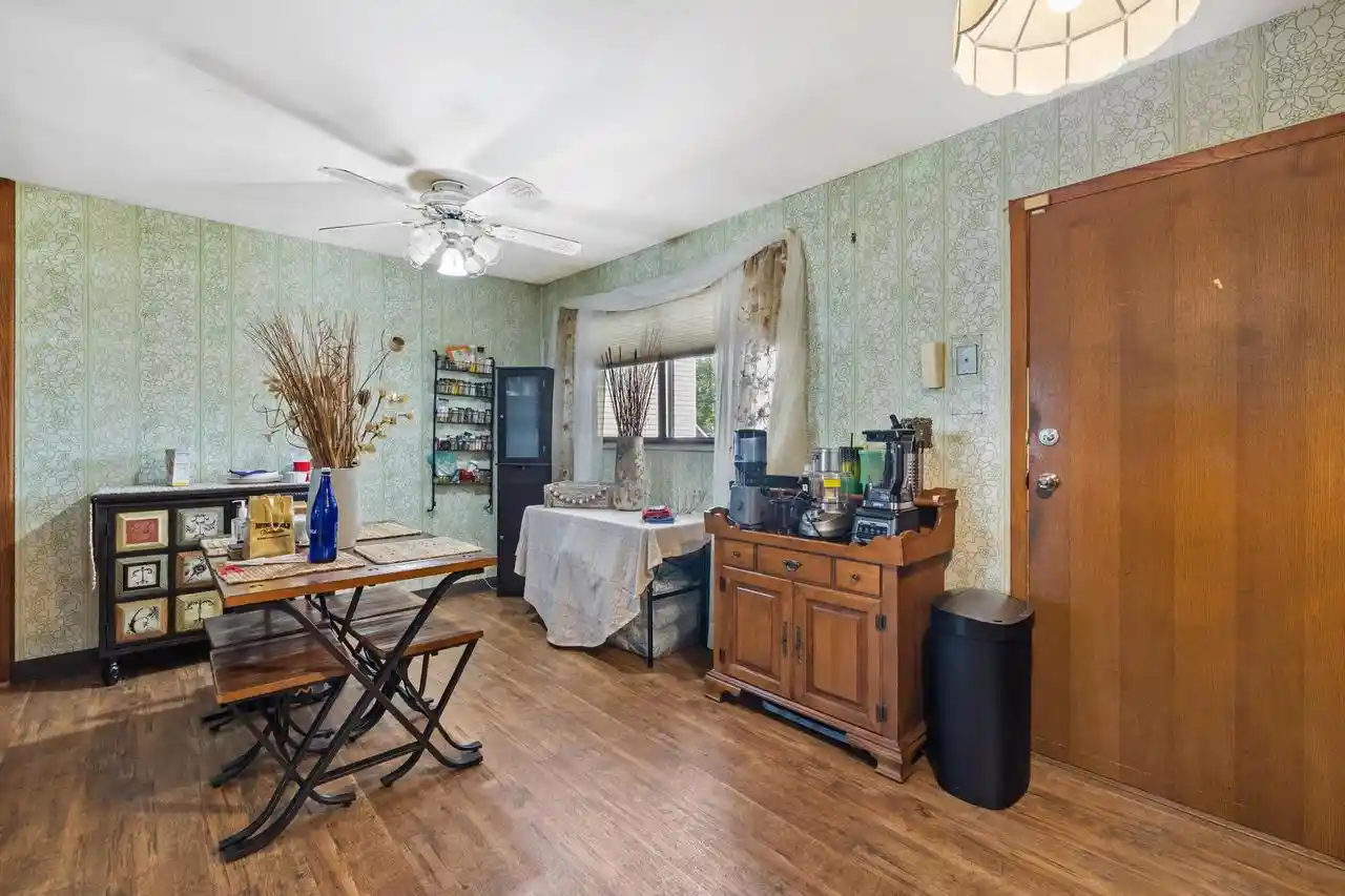 Photo 2 of Single family home for sale at 3925 31st Avenue, Kenosha, WI 53144 | MLS# 1979349 | Listing updated on 2026-09-05