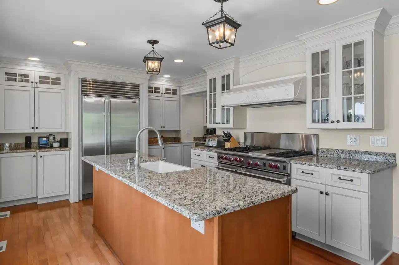 Photo 3 of Single family home for sale at 1530 Lake Shore Dr, Lake Geneva, WI 53147 | MLS# 1979354 | Listing updated on 2026-09-21