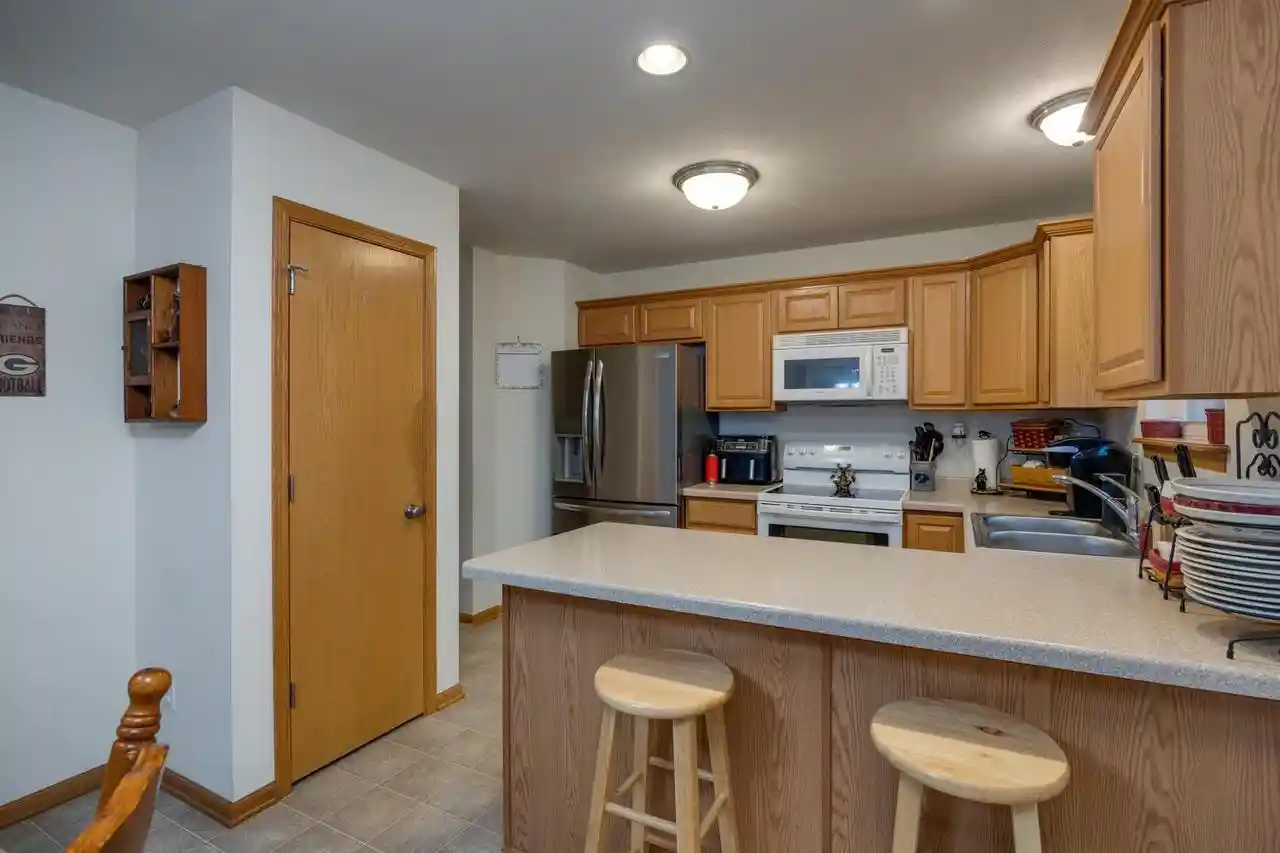 Photo 3 of Single family home for sale at 867 Hain Rd, Edgerton, WI 53534 | MLS# 2032100 | Listing updated on 2026-09-22