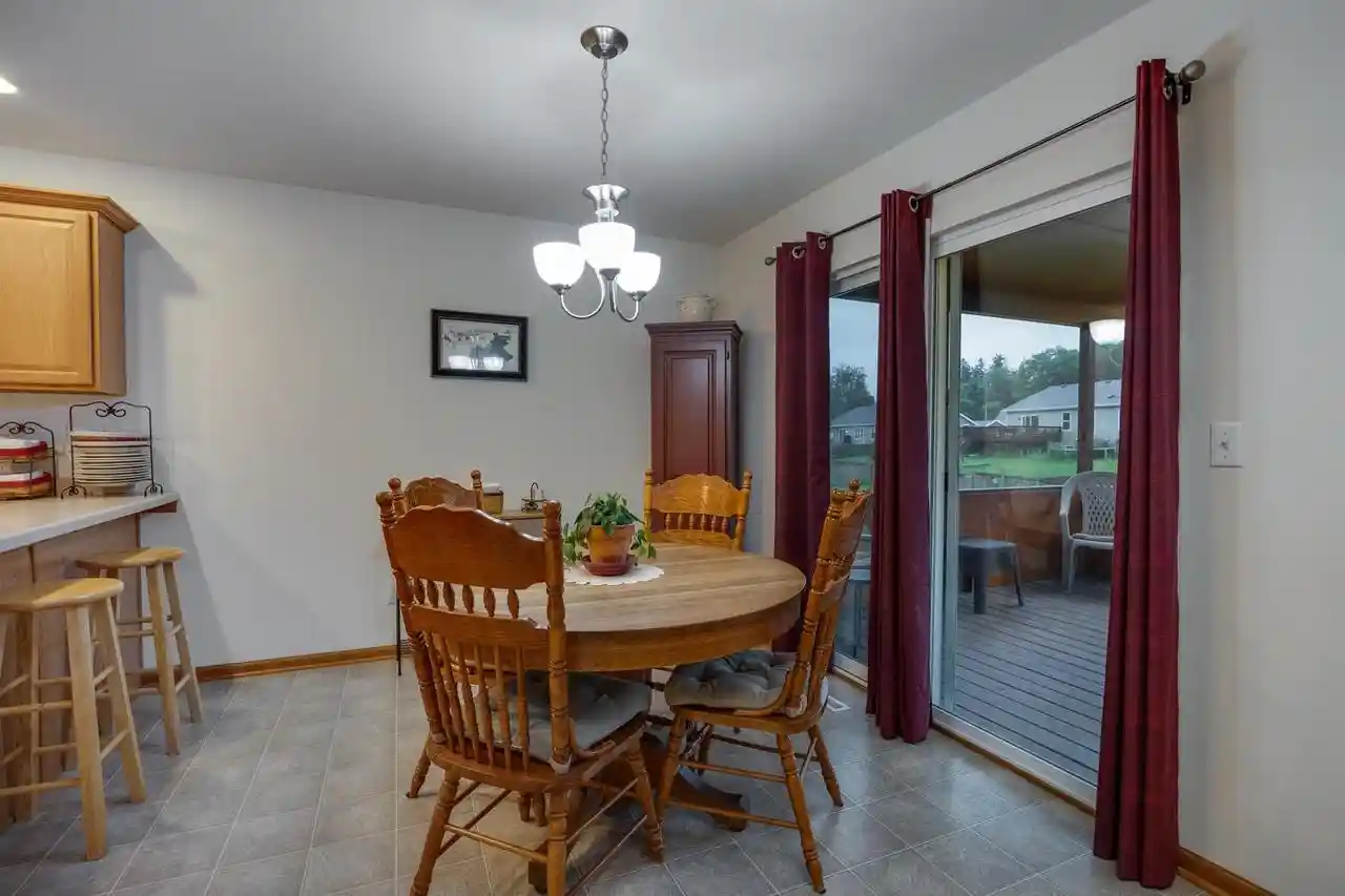 Photo 4 of Single family home for sale at 867 Hain Rd, Edgerton, WI 53534 | MLS# 2032100 | Listing updated on 2026-09-22