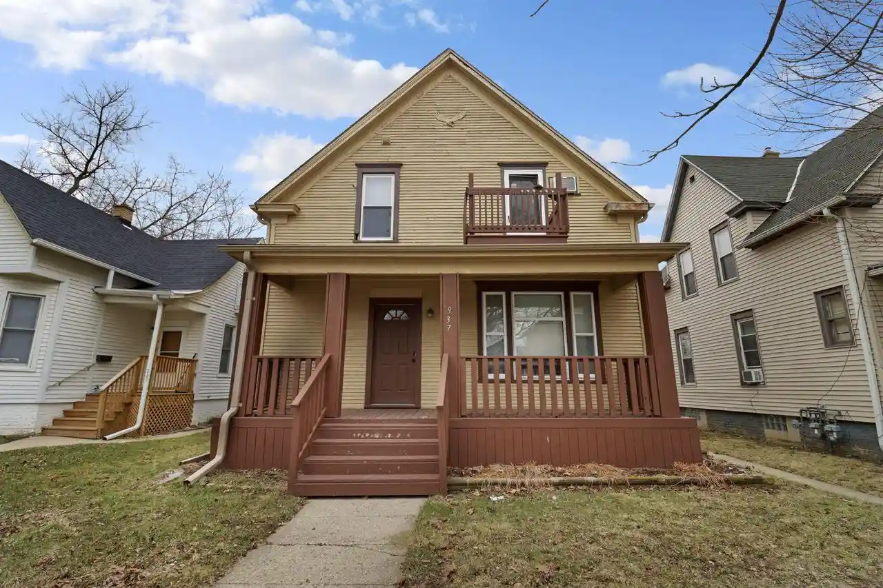 Multi family home for sale at 937 Grove Ave, Racine, WI 53405 | MLS# 1979356