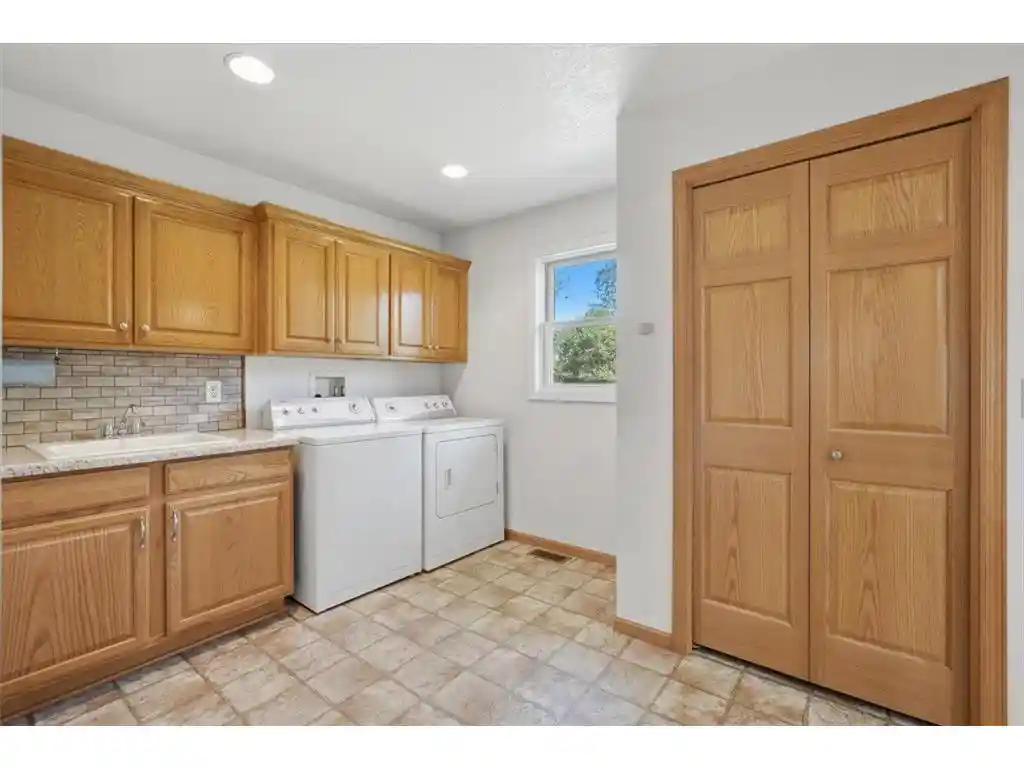 Photo 35 of Single family home for sale at 948 235th Street, Dresser, WI 54009 | MLS# 7139570 | Listing updated on 2026-09-09