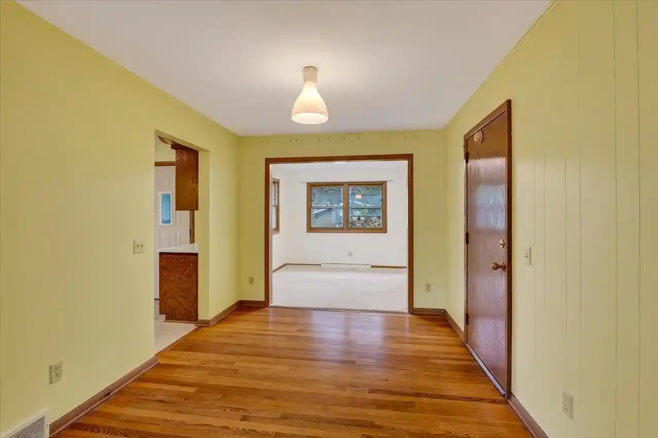 Photo 3 of Single family home for sale at 5033 Regent St, Madison, WI 53705 | MLS# 2032104 | Listing updated on 2026-09-05