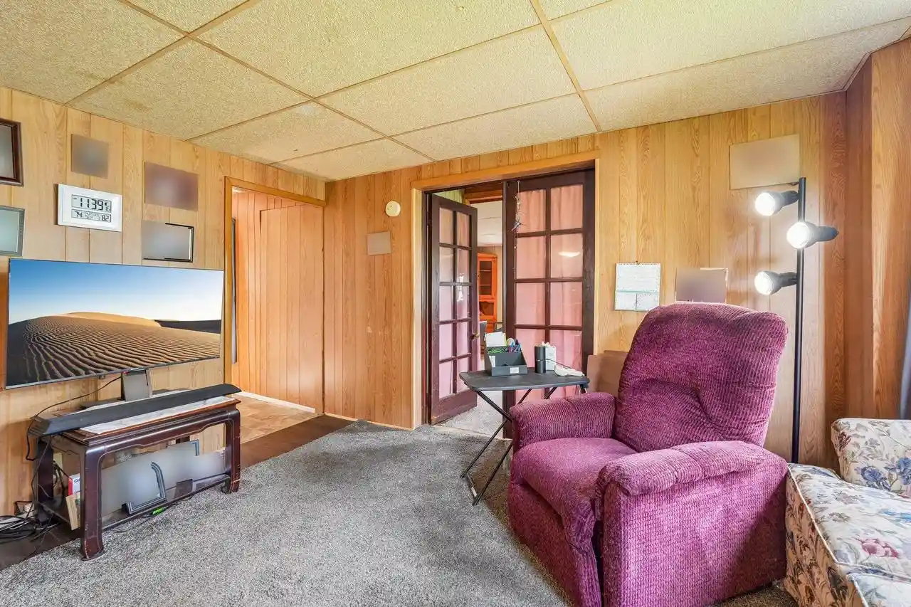 Photo 3 of Single family home for sale at N1510 Six Corners Rd, Walworth, WI 53184 | MLS# 1979372 | Listing updated on 2026-09-05