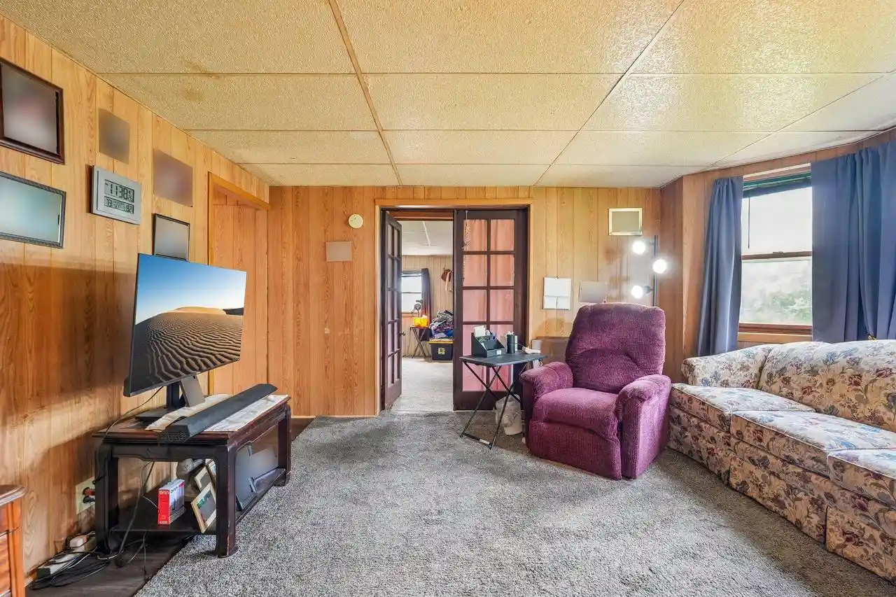 Photo 3 of Single family home for sale at N1510 Six Corners Rd, Walworth, WI 53184 | MLS# 1979372 | Listing updated on 2026-09-05