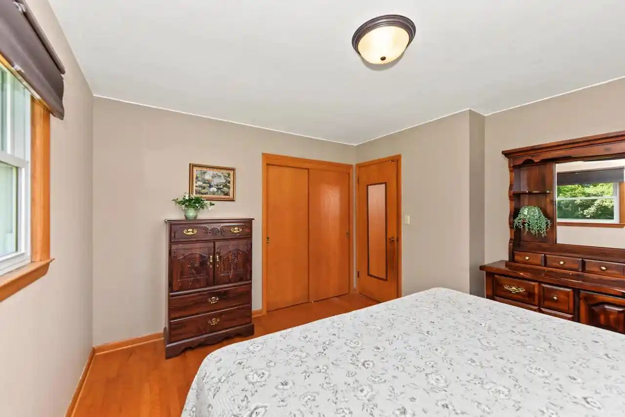 Photo 2 of Sale Pending at 7919 Hagemann Rd, Caledonia, WI 53108 | MLS# 1979376 | Listing updated on 2026-09-25
