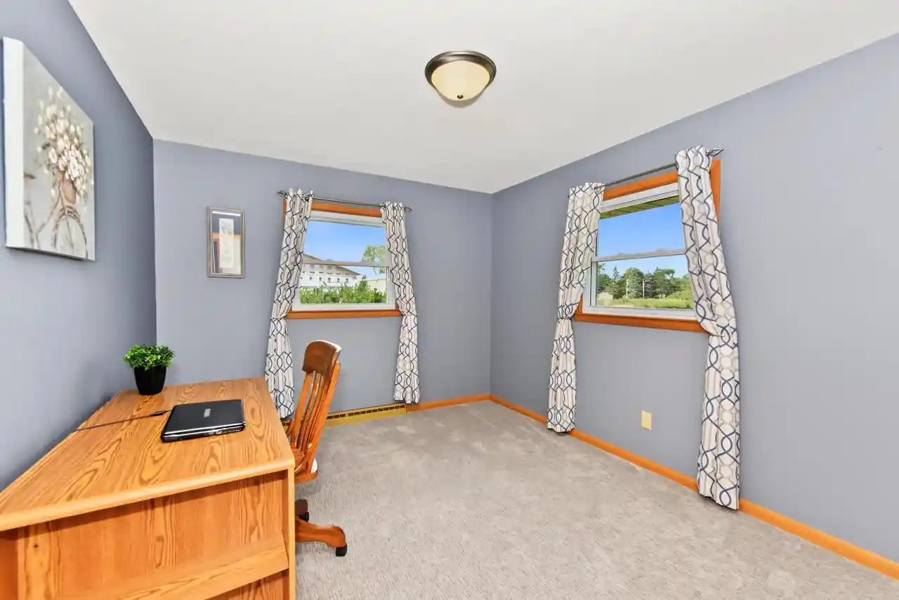 Photo 3 of Sale Pending at 7919 Hagemann Rd, Caledonia, WI 53108 | MLS# 1979376 | Listing updated on 2026-09-25