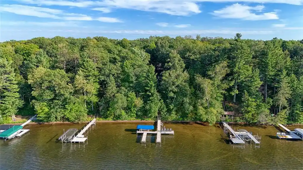 Photo 3 of Single family home for sale at 15458 W Victory Hts Cir, Stone Lake, WI 54876 | MLS# 1604568 | Listing updated on 2026-09-14