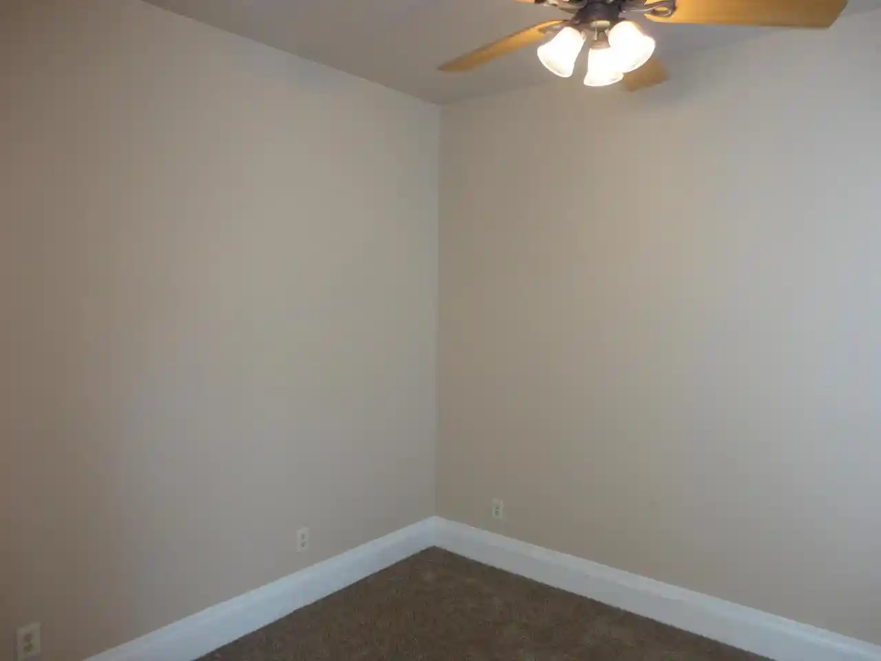 Listing Photo 3 - Condo for sale in building located at 1916 E Webster Pl, Milwaukee, WI 53211 - Unit #1918, 1918A