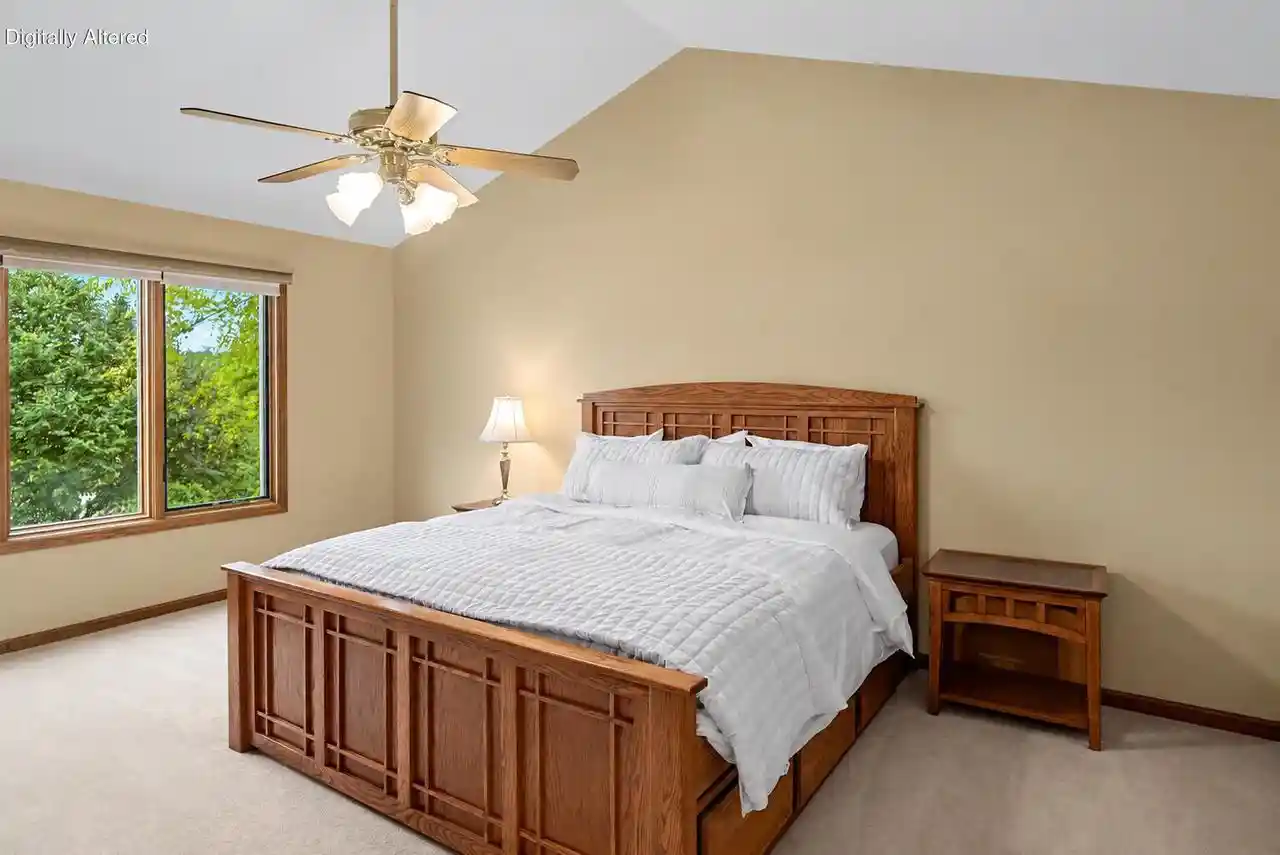 Photo 4 of Single family home for sale at 13320 W Crestwood Ct, New Berlin, WI 53151 | MLS# 1979384 | Listing updated on 2026-09-25
