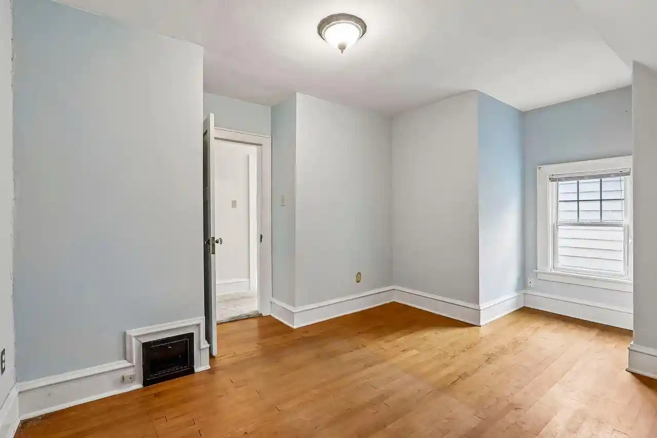 Photo 4 of Single family home for sale at 5945 N Shoreland Ave, Milwaukee, WI 53217 | MLS# 1979387 | Listing updated on 2026-09-05