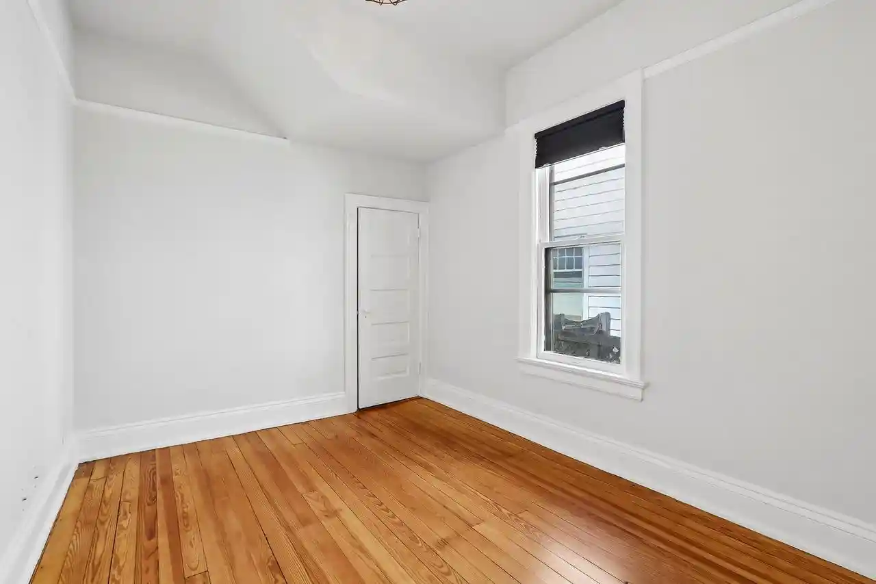 Listing Photo 4 - Condo for sale in building located at 2846 S Herman St, Milwaukee, WI 53207 - Unit #2848
