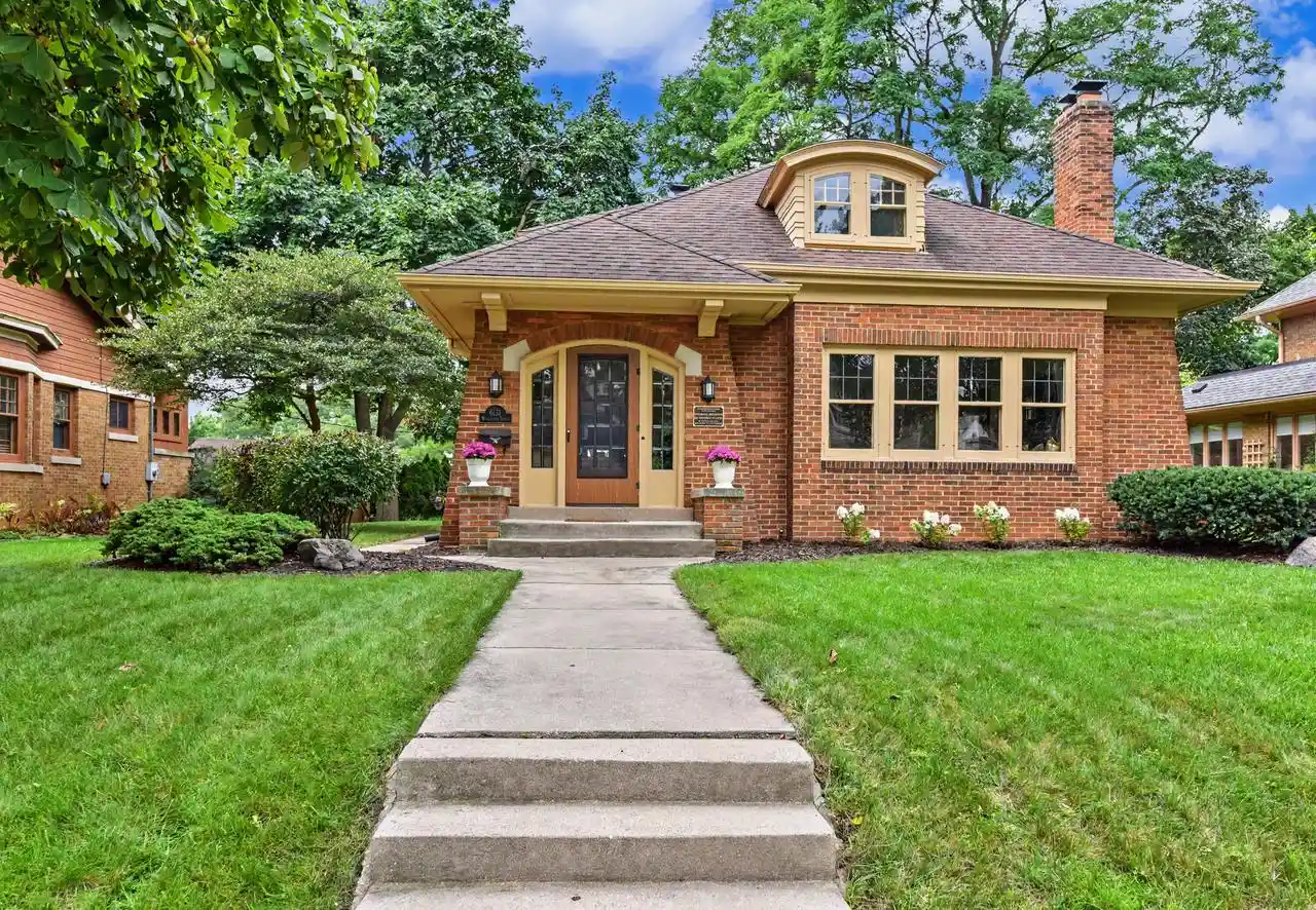 Single family home for sale at 6131 Washington Cir, Milwaukee, WI 53213 | MLS# 1979402