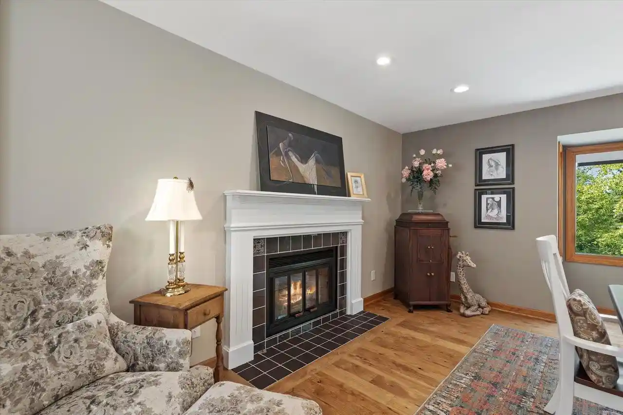 Photo 2 of Single family home for sale at N95w29611 Riverview Ln, Colgate, WI 53017 | MLS# 1979403 | Listing updated on 2026-09-25