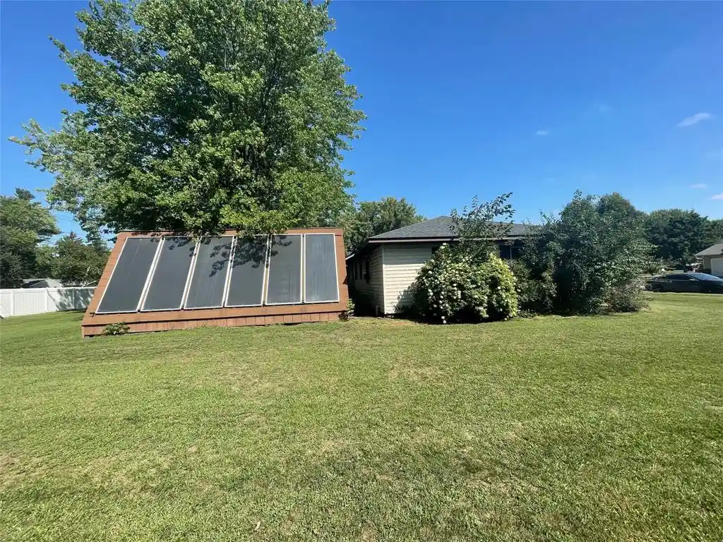 Photo 3 of Single family home for sale at 3336 Trimble St, Eau Claire, WI 54701 | MLS# 1604891 | Listing updated on 2026-09-16