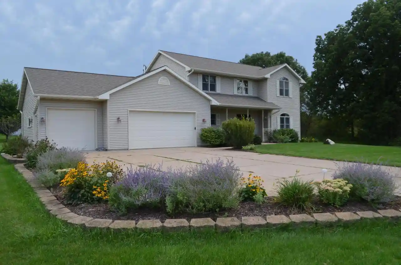 Photo 1 of Sale Pending at W4175 Schild Rd, West Salem, WI 54669 | MLS# 1979410 | Listing updated on 2026-09-17