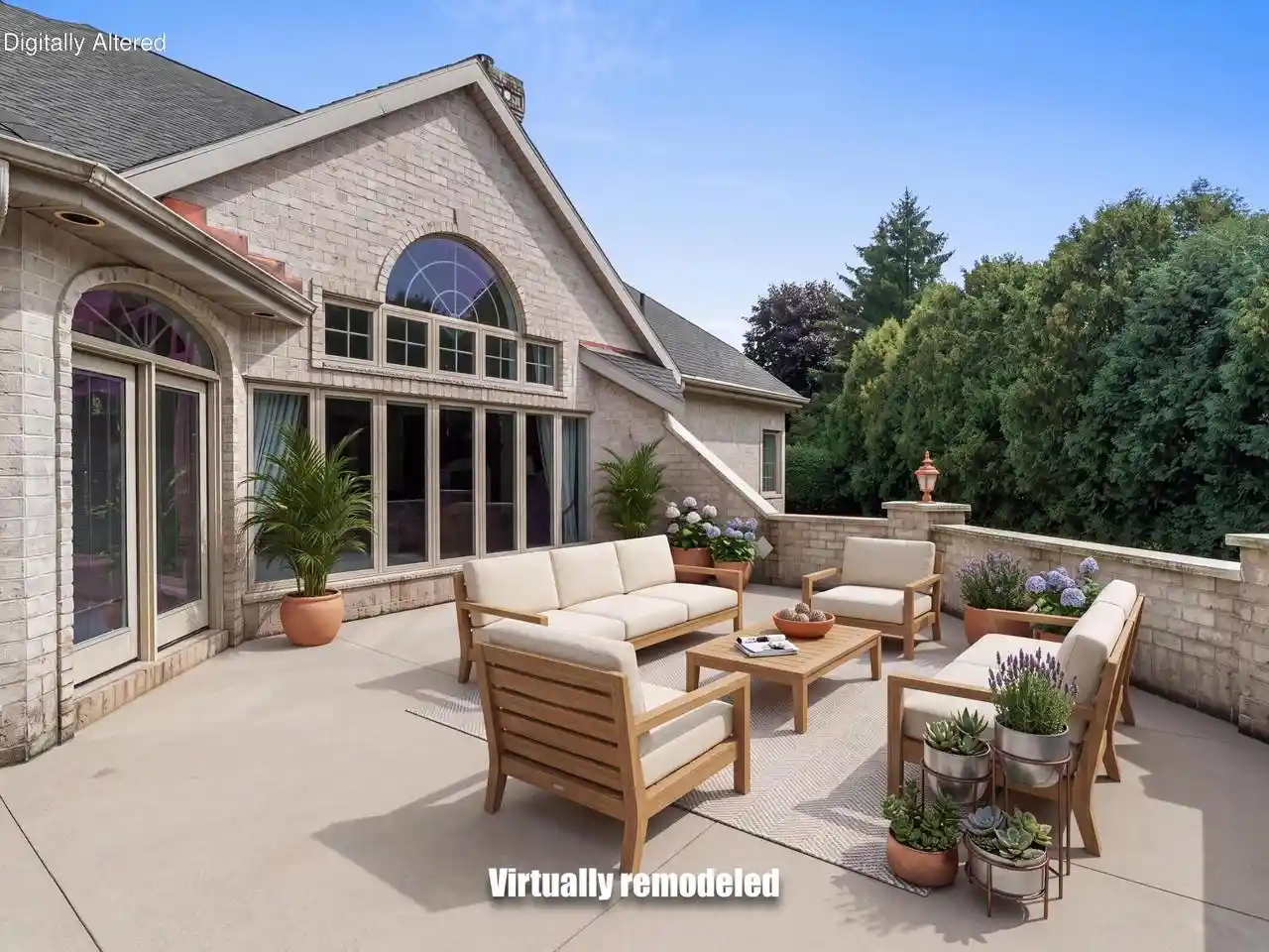 Photo 4 of Single family home for sale at 3505 Edgewood Rd, Manitowoc, WI 54220 | MLS# 1979416 | Listing updated on 2026-09-29