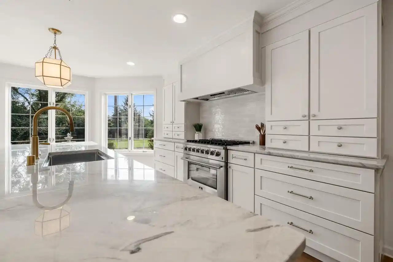Photo 3 of Single family home for sale at 11528 N Settlement Dr, Mequon, WI 53092 | MLS# 1979419 | Listing updated on 2026-09-22