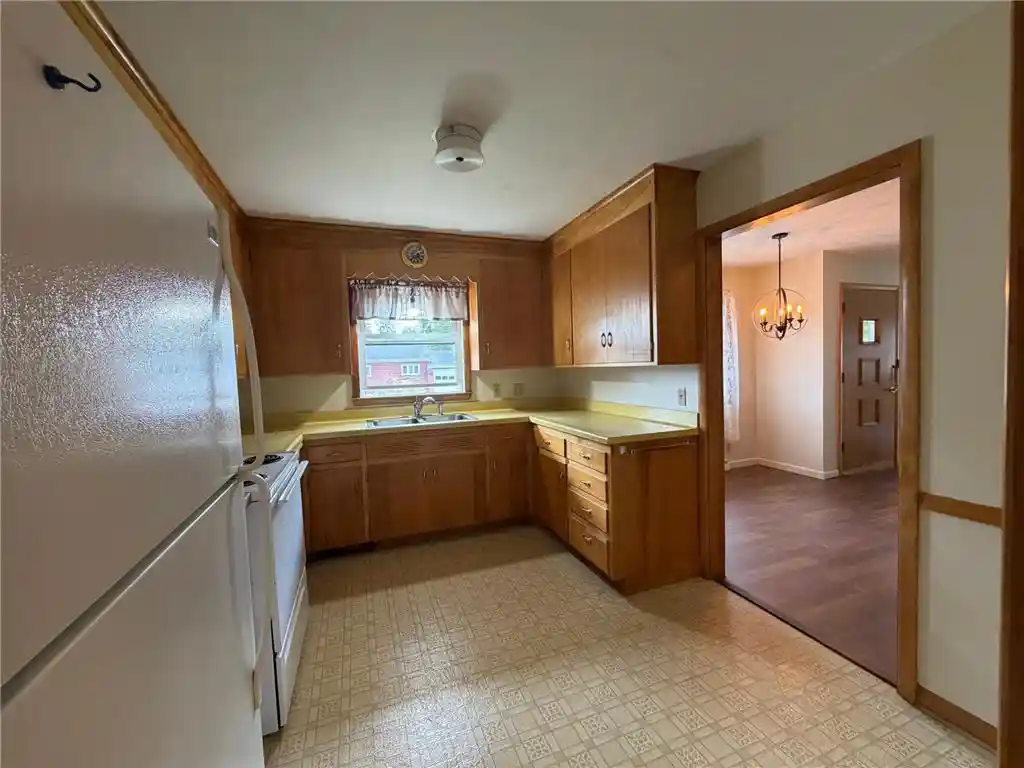 Photo 4 of Sale Pending at 130 Arlington Dr, Amery, WI 54001 | MLS# 7139922 | Listing updated on 2026-10-03