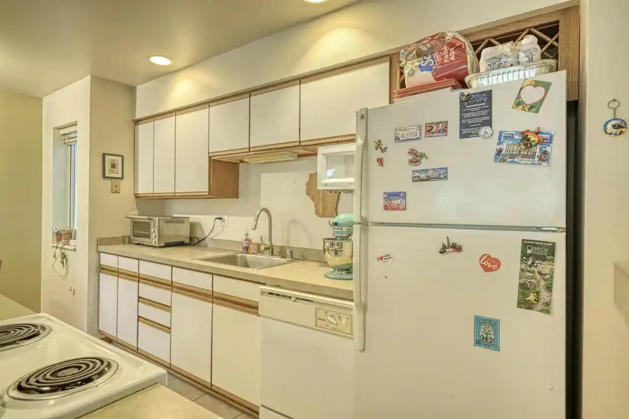 Listing Photo 6 - Condo for sale in building located at 334 Amoth Ct, Madison, WI 53704 - Unit #D