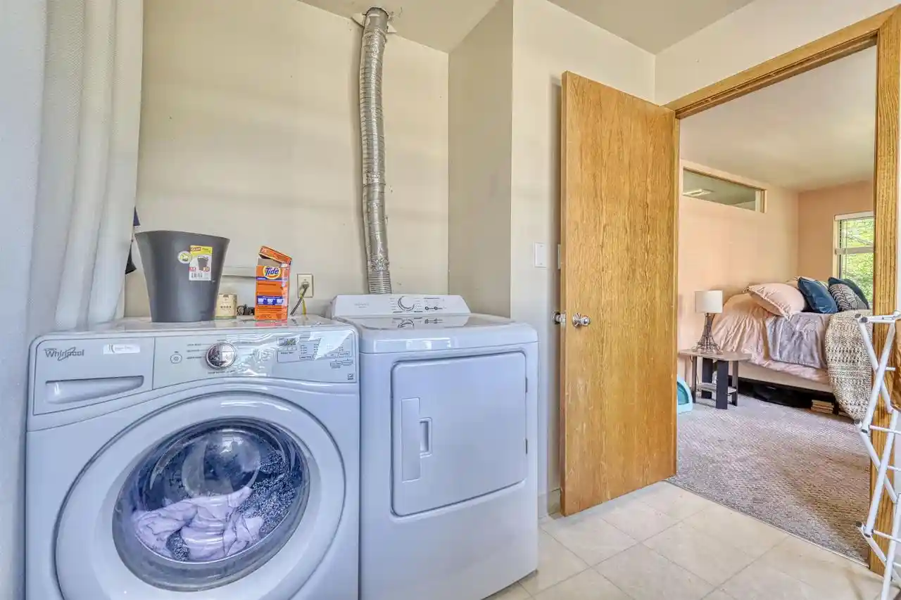 Listing Photo 13 - Condo for sale in building located at 334 Amoth Ct, Madison, WI 53704 - Unit #D
