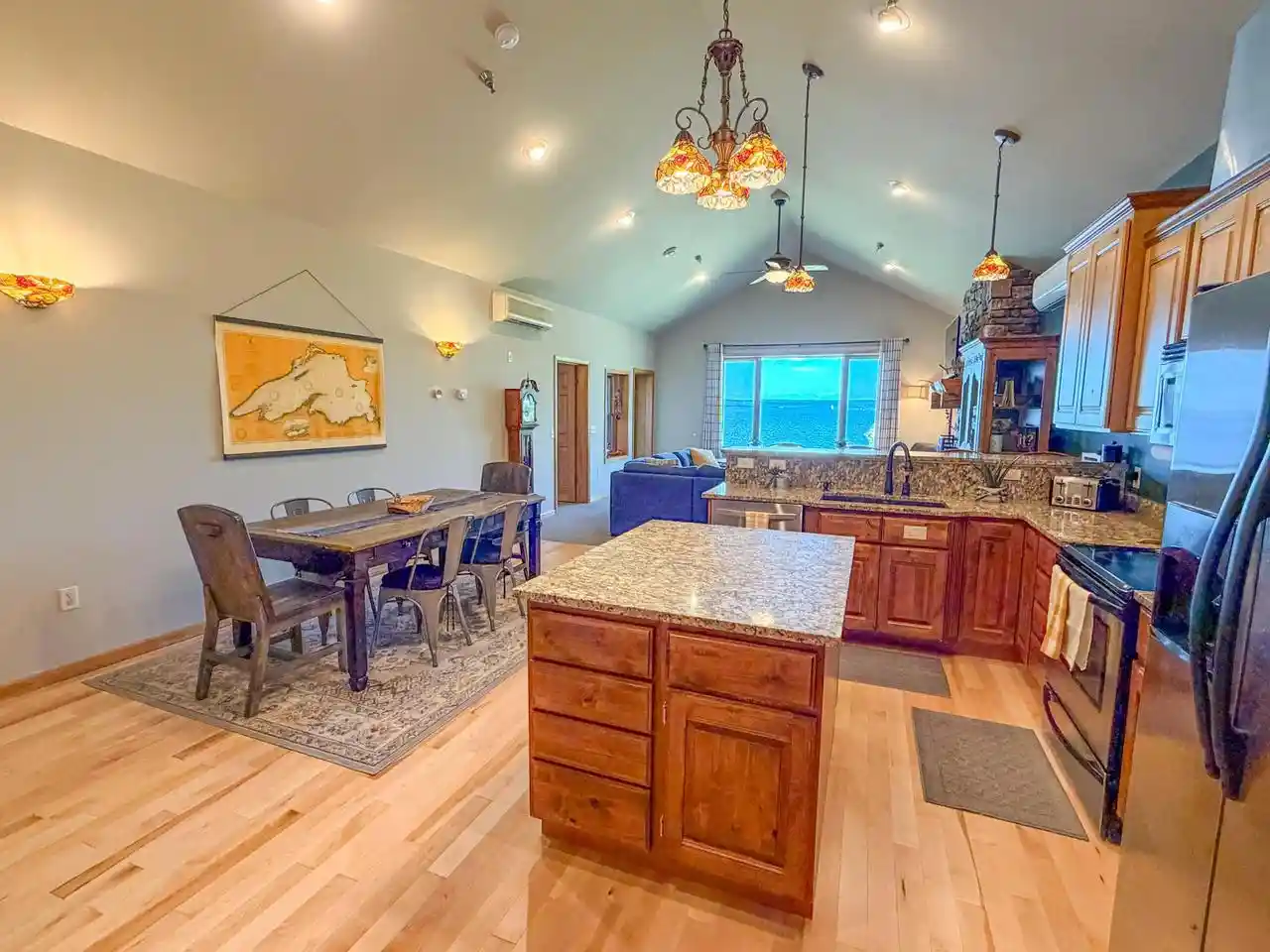 Listing Photo 5 - Condo for sale in building located at 2729 Lake Shore Dr, Ashland, WI 54806 - Unit #5