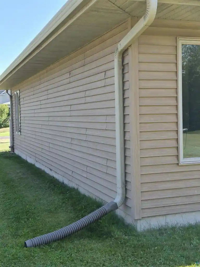 Photo 2 of Single family home for sale at 3020 E 8th Street, Superior, WI 54880 | MLS# 6127833 | Listing updated on 2026-09-08