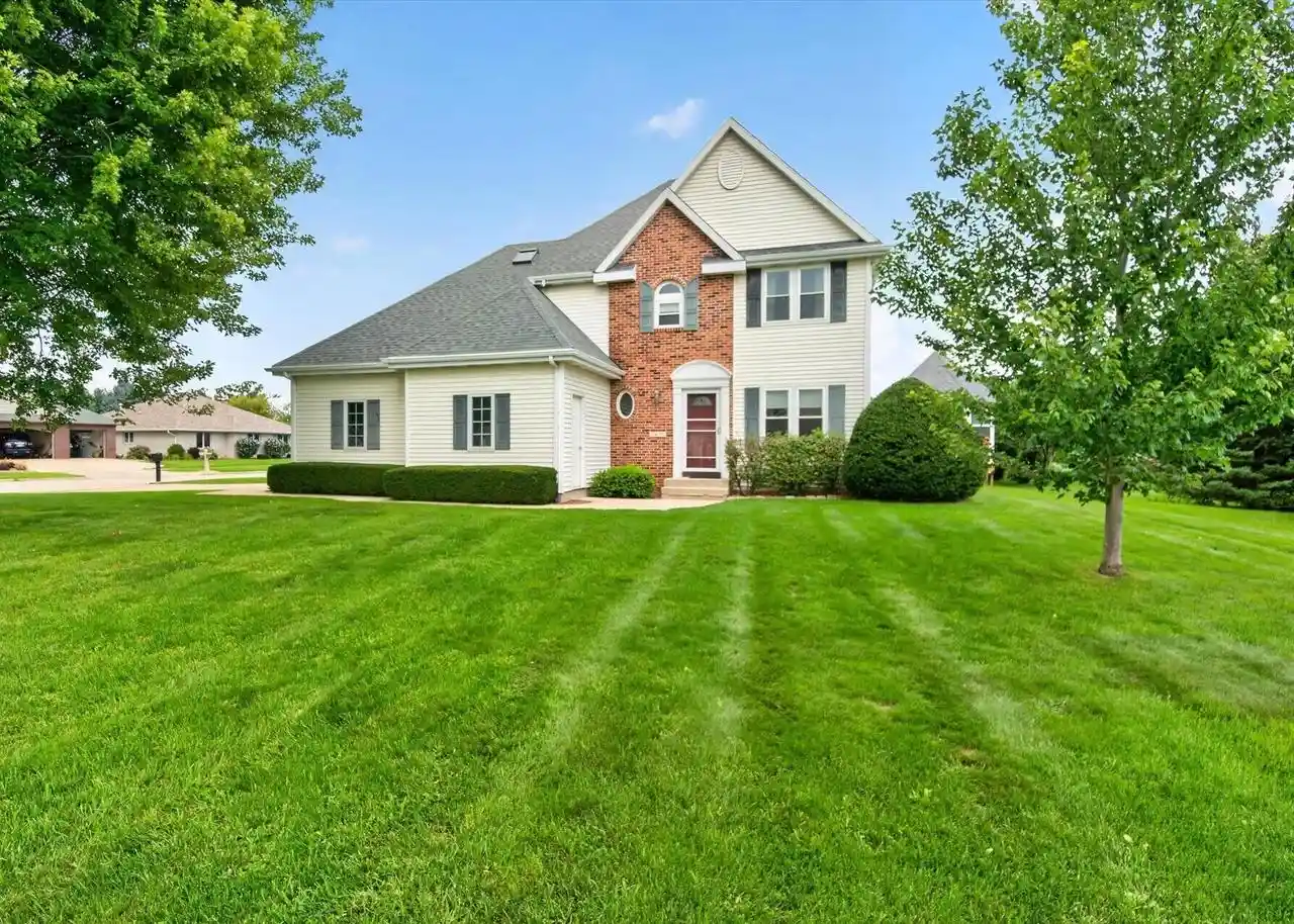 Photo 1 of Single family home for sale at 3409 Kingsbridge Dr, Janesville, WI 53546 | MLS# 2032138 | Listing updated on 2026-09-15