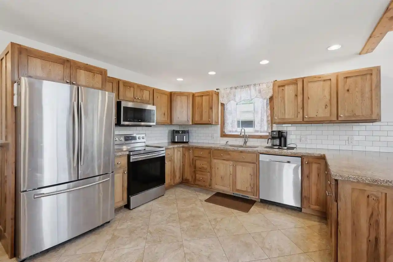 Photo 4 of Single family home for sale at S1340 Fox'n Hounds Ct, La Valle, WI 53941 | MLS# 2032143 | Listing updated on 2026-09-21