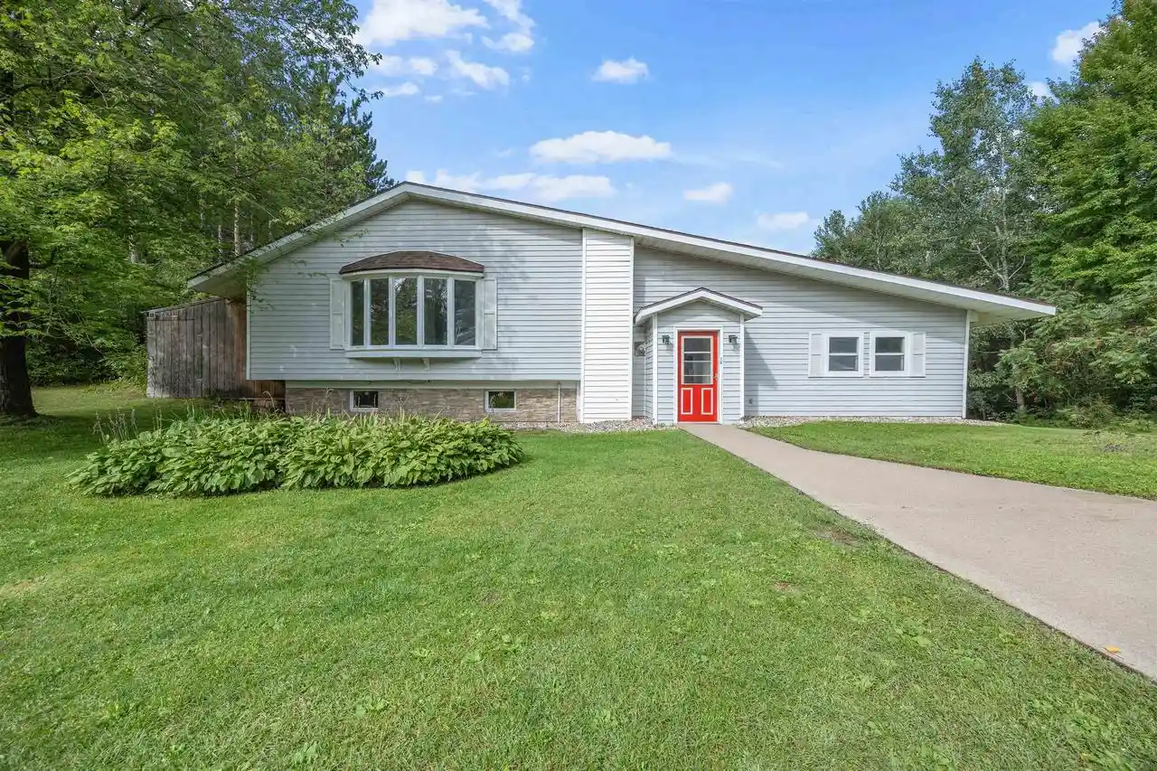 Photo 1 of Single family home for sale at 1508 State Hwy 66 W, Stevens Point, WI 54481 | MLS# 22604407 | Listing updated on 2026-09-10