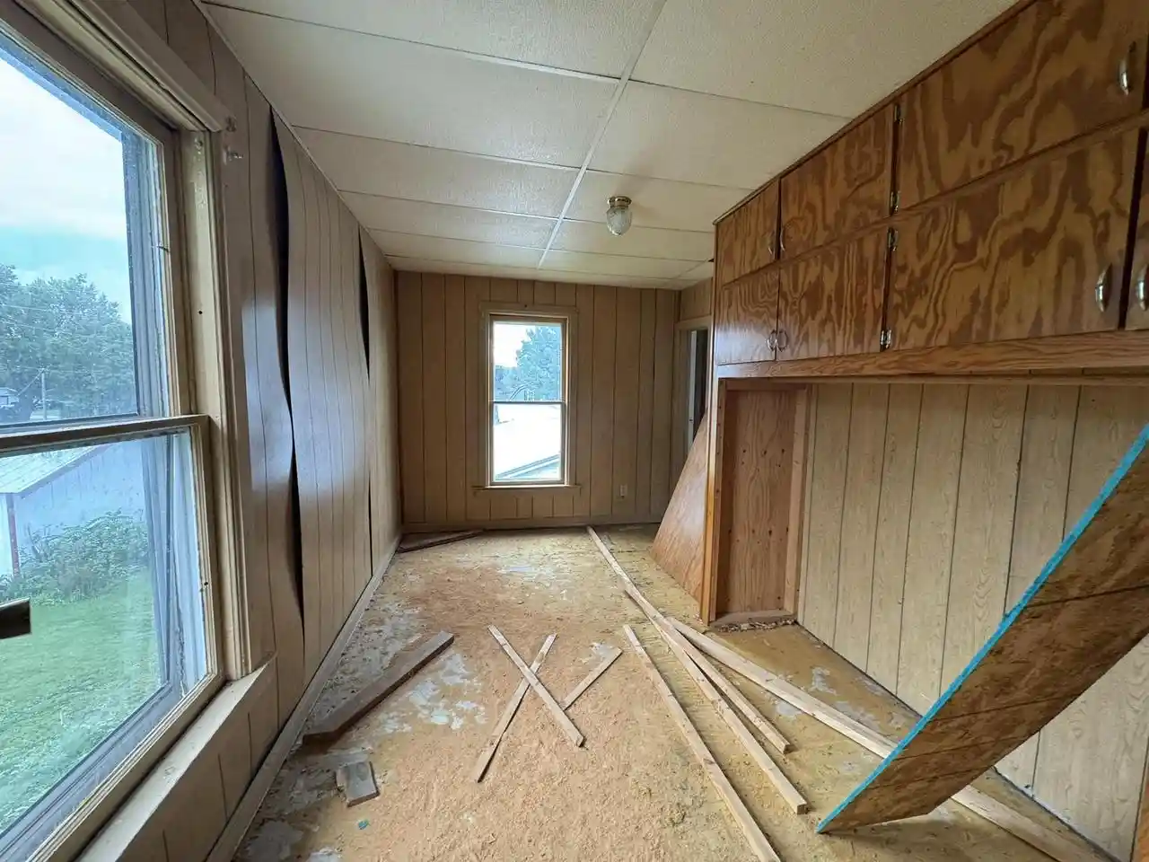 Photo 4 of Single family home for sale at 309 E Richland St, Lone Rock, WI 53556 | MLS# 2032151 | Listing updated on 2026-09-07