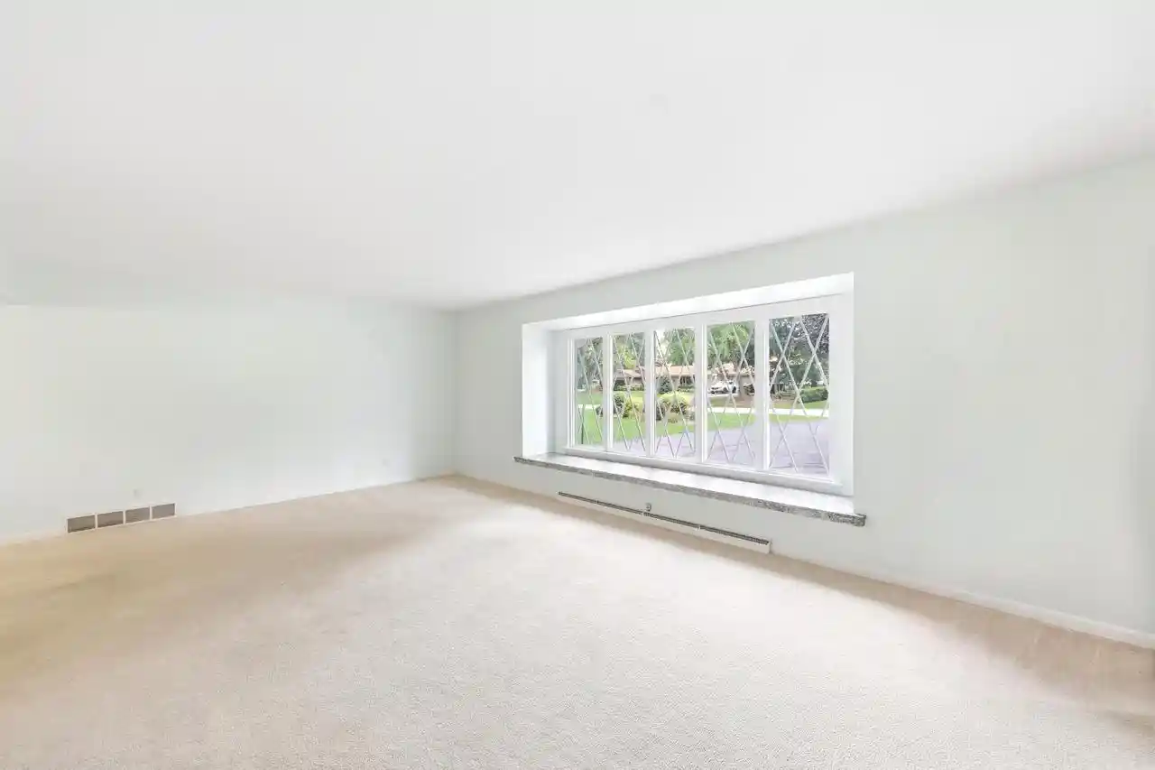 Photo 4 of Single family home for sale at 16200 Tomahawk Trl, Brookfield, WI 53005 | MLS# 1979471 | Listing updated on 2026-09-23