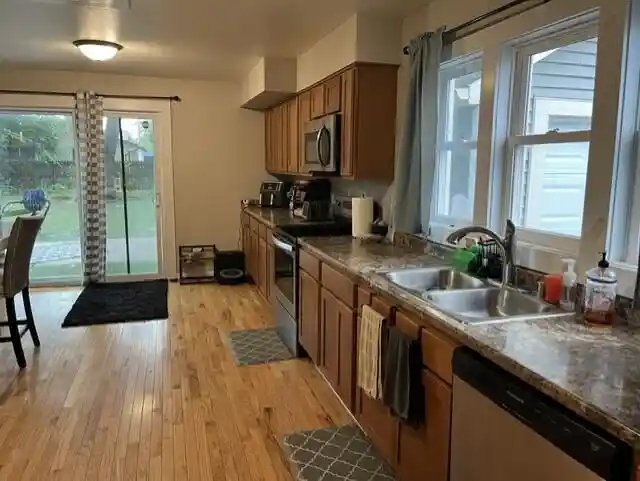Photo 3 of Single family home for sale at 1405 Elder St, Waukesha, WI 53188 | MLS# 1979484 | Listing updated on 2026-09-08