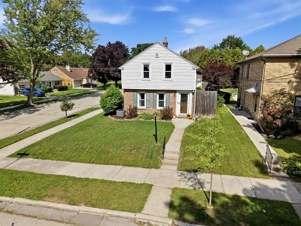 Photo 1 of Single family home for sale at 1134 Windiate St, Manitowoc, WI 54220 | MLS# 1979487 | Listing updated on 2026-09-28