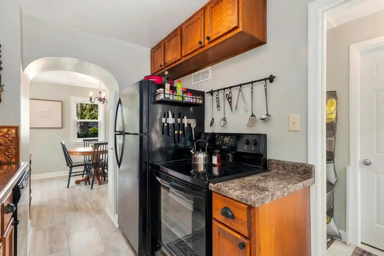 Photo 3 of Single family home for sale at 1134 Windiate St, Manitowoc, WI 54220 | MLS# 1979487 | Listing updated on 2026-09-28