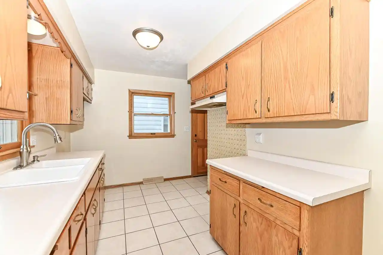 Photo 4 of Single family home for sale at 1118 S 124th Street, Milwaukee, WI 53214 | MLS# 1979490 | Listing updated on 2026-09-12