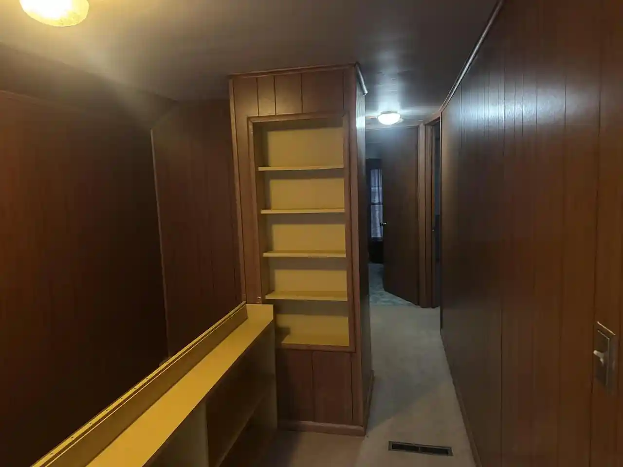 Photo 4 of Single family home for sale at 584 E 3rd Street, Richland Center, WI 53581 | MLS# 2032161 | Listing updated on 2026-09-09