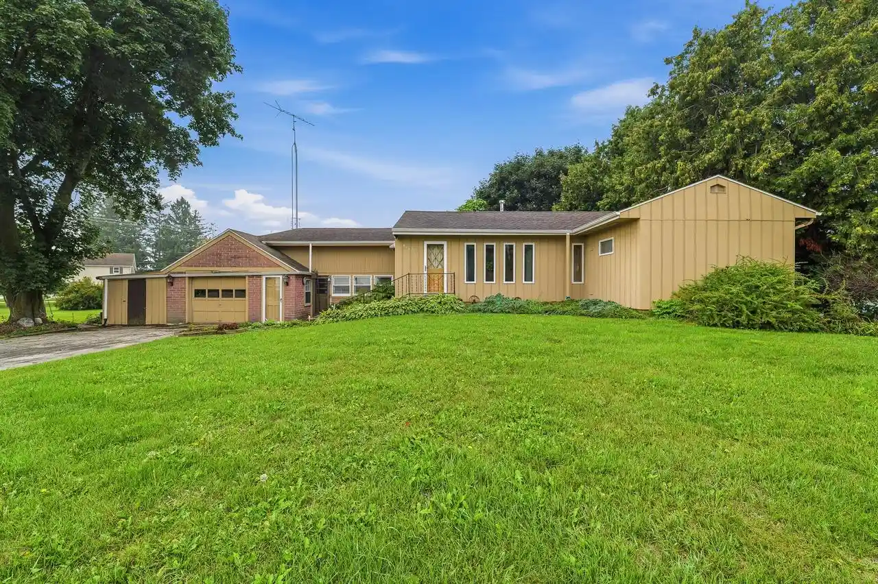 Photo 1 of Single family home for sale at N8448 County Rd Ww, Mount Calvary, WI 53057 | MLS# 1979492 | Listing updated on 2026-09-09