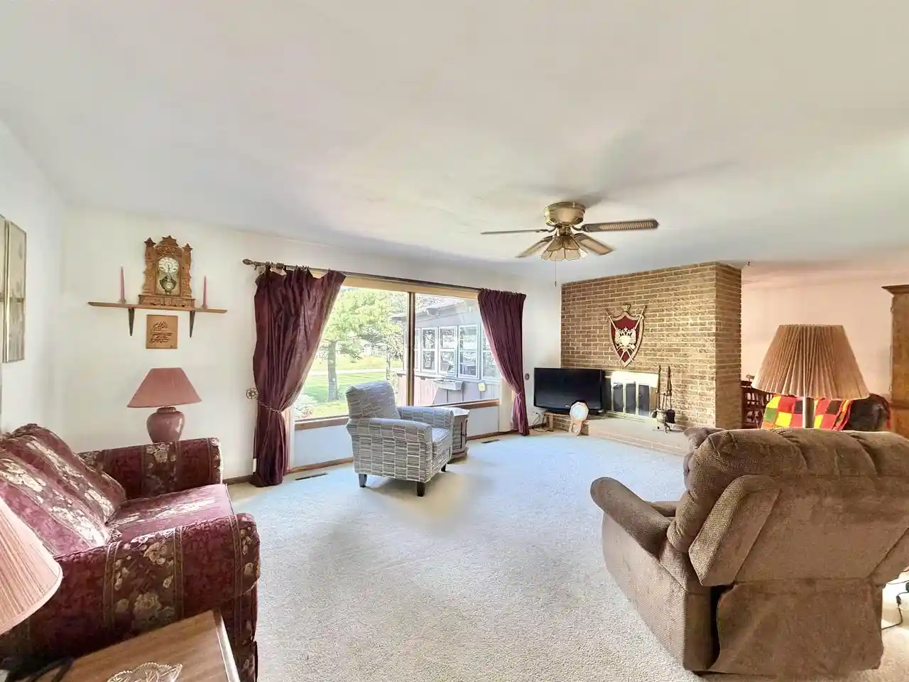 Photo 4 of Single family home for sale at 721 E Morning Glory Ln, Beloit, WI 53511 | MLS# 2032162 | Listing updated on 2026-09-10