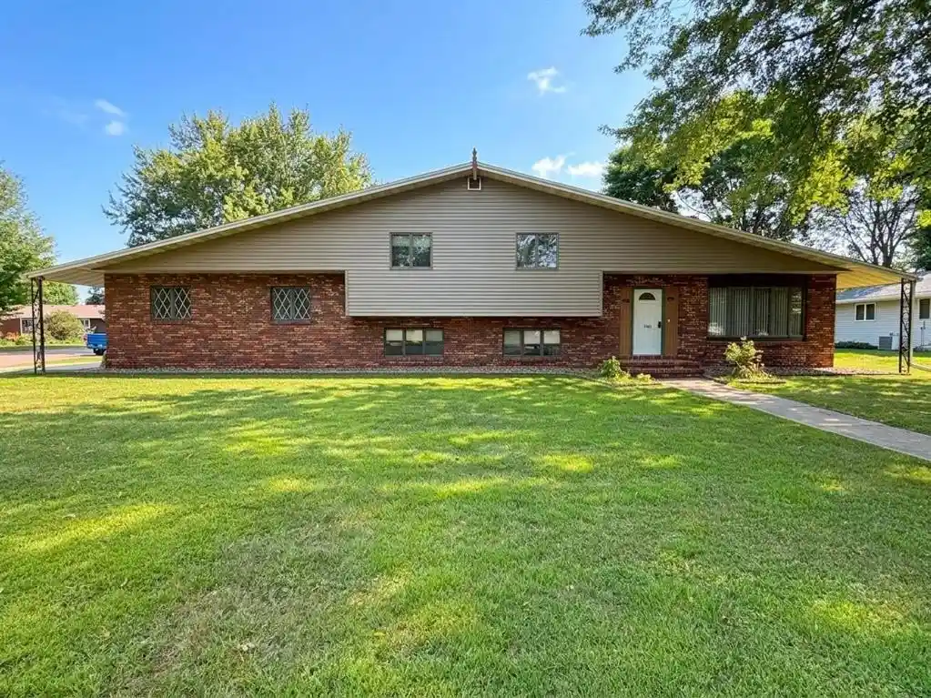 Photo 1 of Single family home for sale at 1006 Wisconsin Ave, Rice Lake, WI 54868 | MLS# 1604871 | Listing updated on 2026-09-08