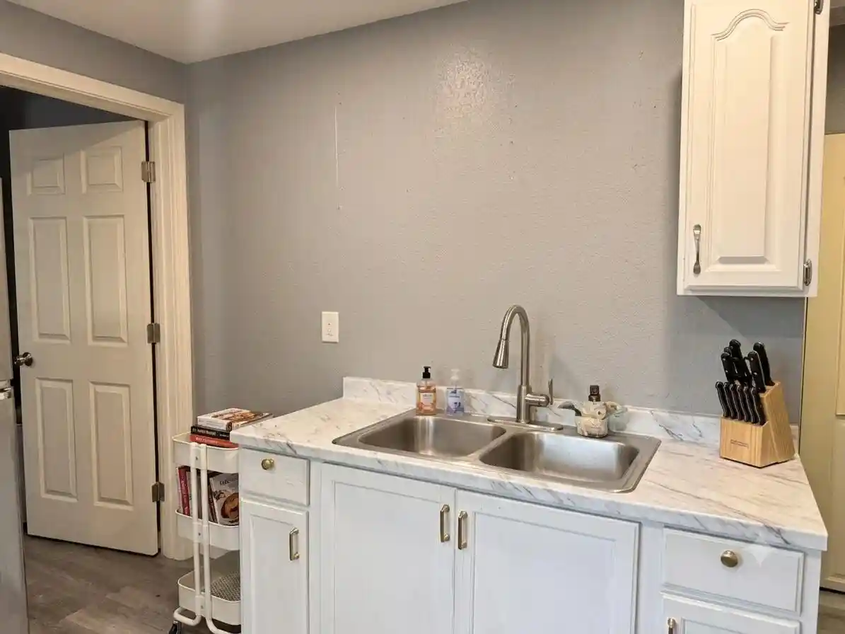 Photo 4 of Multi family home for sale at 565 W Rogers St, Milwaukee, WI 53204 | MLS# 1979495 | Listing updated on 2026-09-08